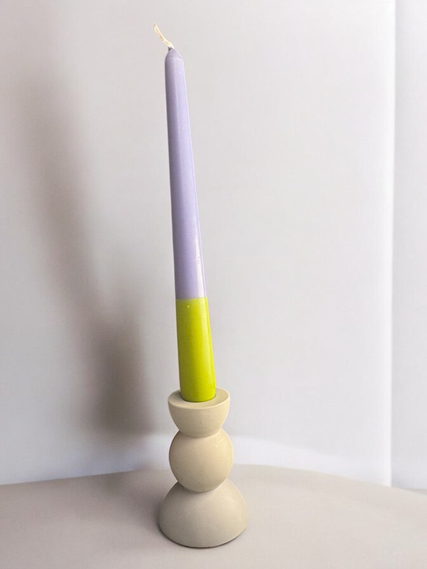 beige- grau